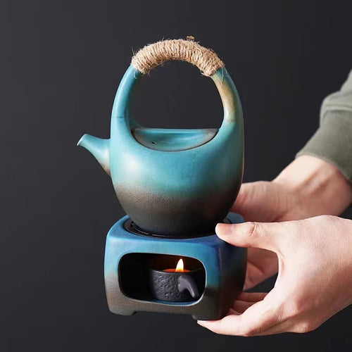Theepot en Theelicht